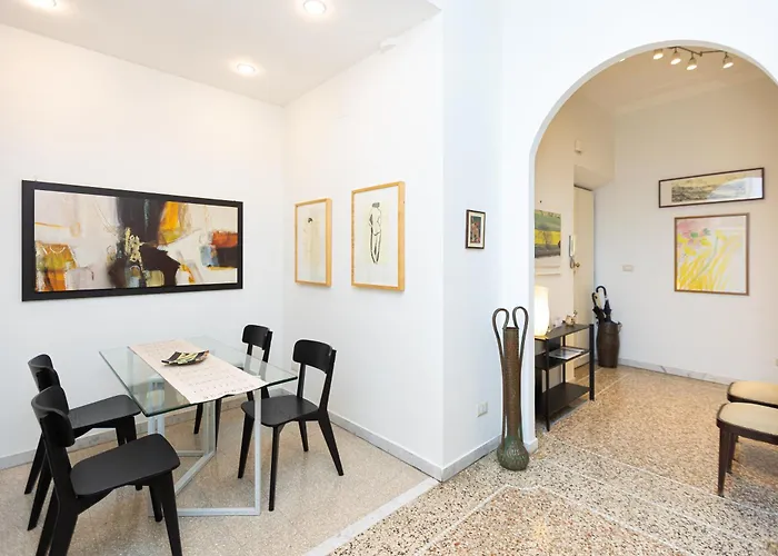Clodia 5 By In Apartment
